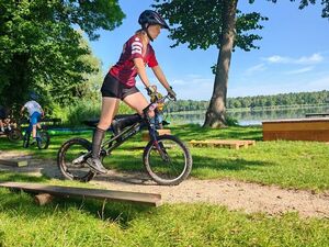 Trial mit Cora und Mike